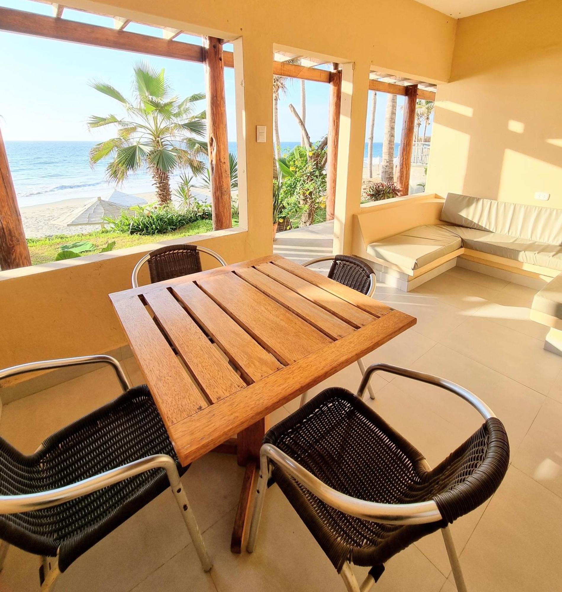 Mancora Beach Hotel (Adults Only) Exterior photo